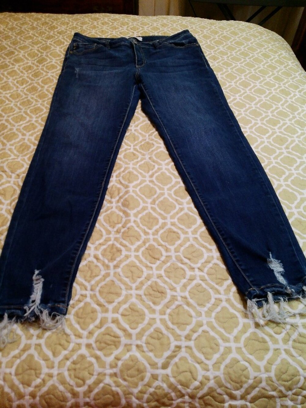 KANCAN JEANS SIZE 15 GREAT CONDITION